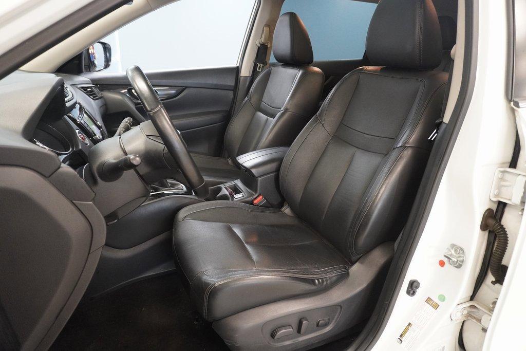 used 2018 Nissan Rogue car, priced at $15,700