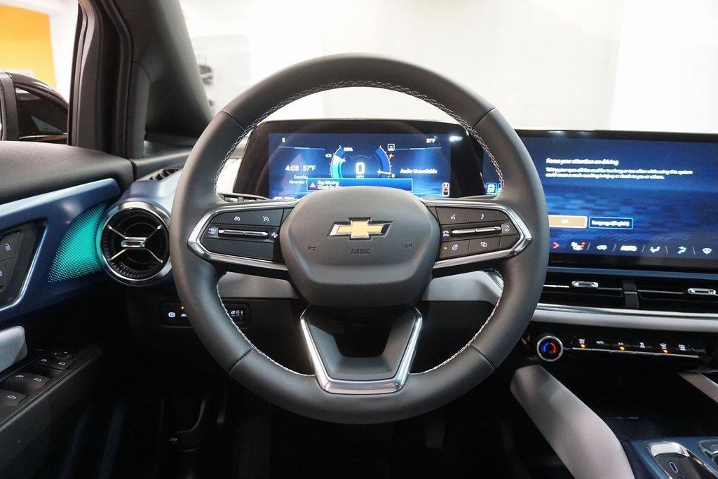 new 2025 Chevrolet Equinox EV car, priced at $40,704