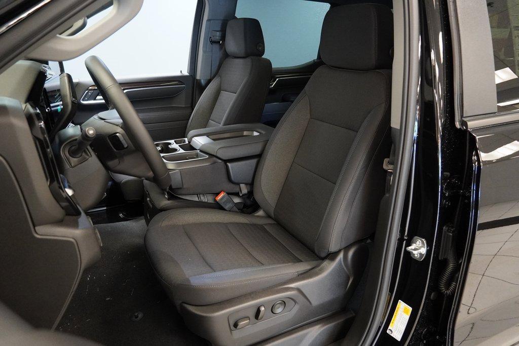 new 2025 Chevrolet Silverado 1500 car, priced at $40,245