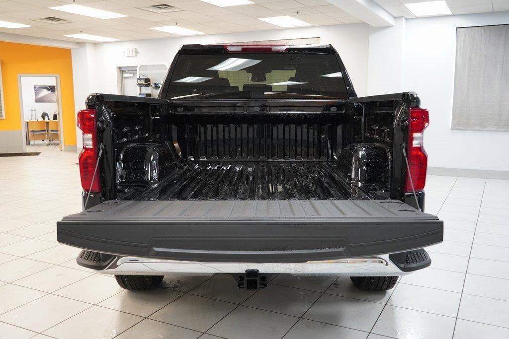 new 2025 Chevrolet Silverado 1500 car, priced at $40,245