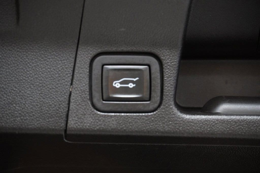 used 2020 GMC Acadia car, priced at $24,491