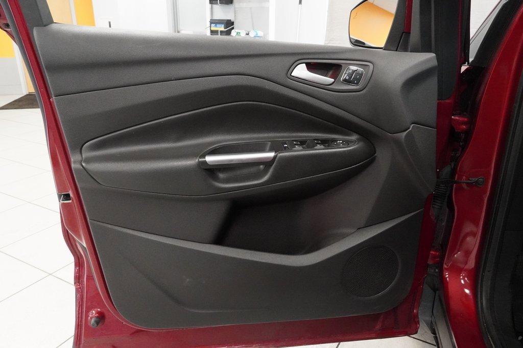 used 2016 Ford Escape car, priced at $10,400