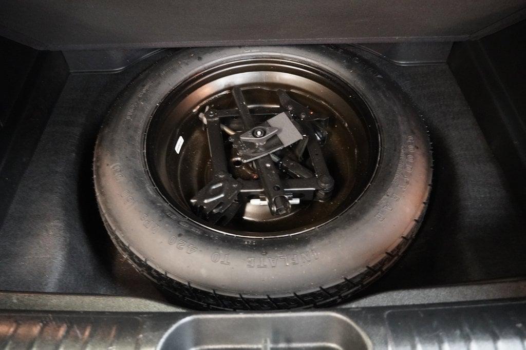 used 2020 Jeep Cherokee car, priced at $14,890