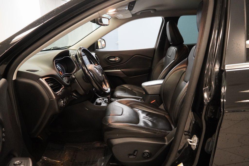 used 2020 Jeep Cherokee car, priced at $14,890