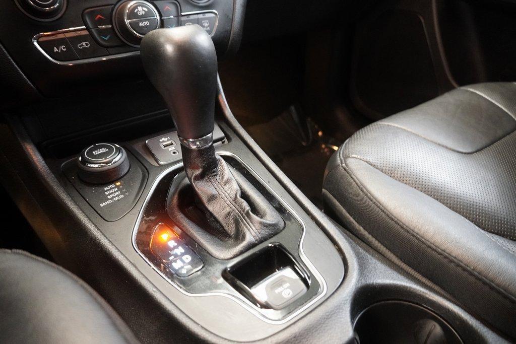 used 2020 Jeep Cherokee car, priced at $14,890