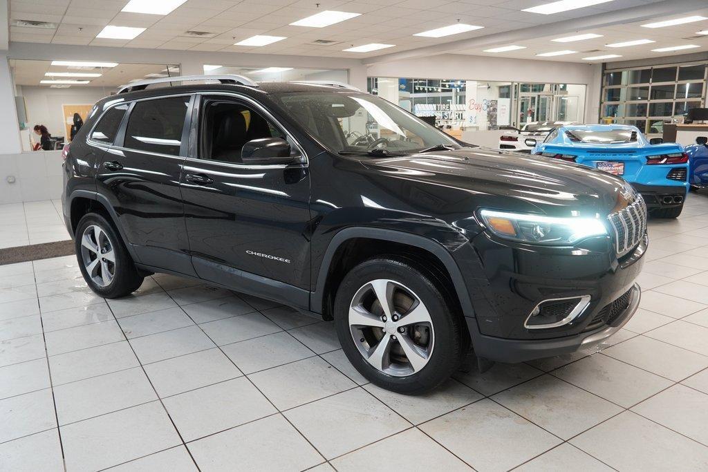 used 2020 Jeep Cherokee car, priced at $14,890