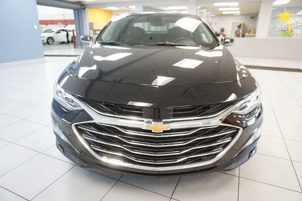 new 2025 Chevrolet Malibu car, priced at $32,995