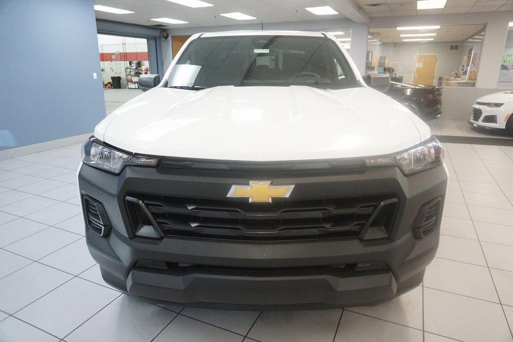 new 2024 Chevrolet Colorado car, priced at $32,159