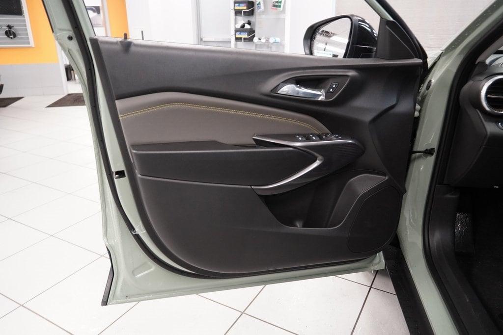 new 2026 Chevrolet Trax car, priced at $27,885