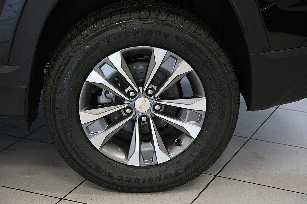new 2026 Chevrolet Equinox car, priced at $30,206