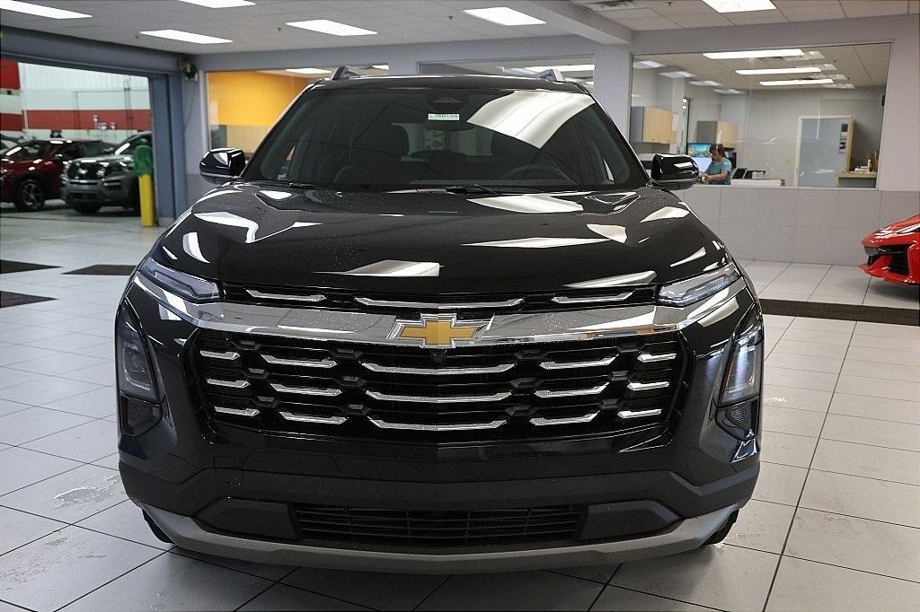 new 2026 Chevrolet Equinox car, priced at $30,206