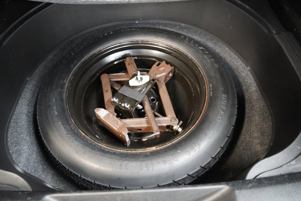 used 2014 Jeep Cherokee car, priced at $6,995