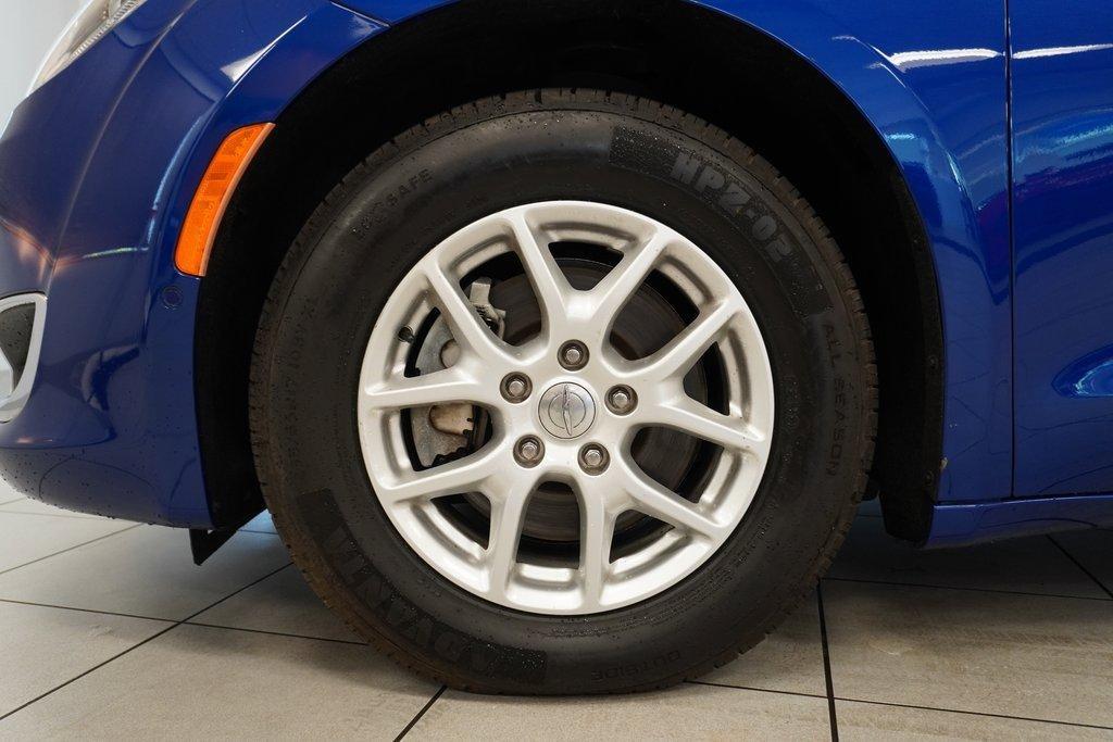 used 2020 Chrysler Pacifica car, priced at $20,780