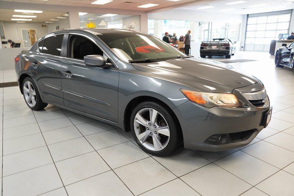 used 2013 Acura ILX car, priced at $15,500