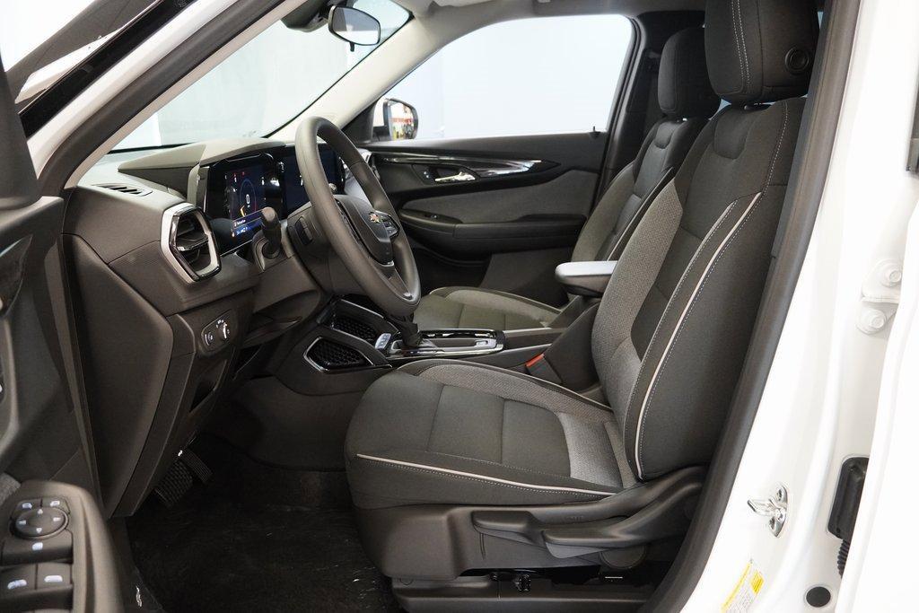 new 2026 Chevrolet TrailBlazer car, priced at $24,179