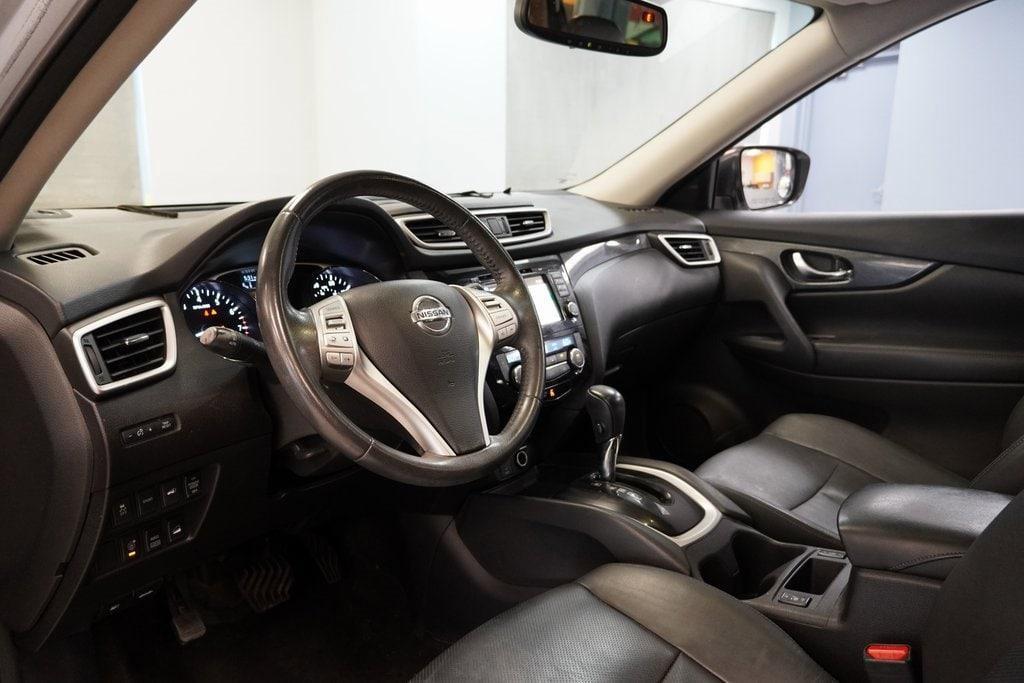 used 2014 Nissan Rogue car, priced at $11,900