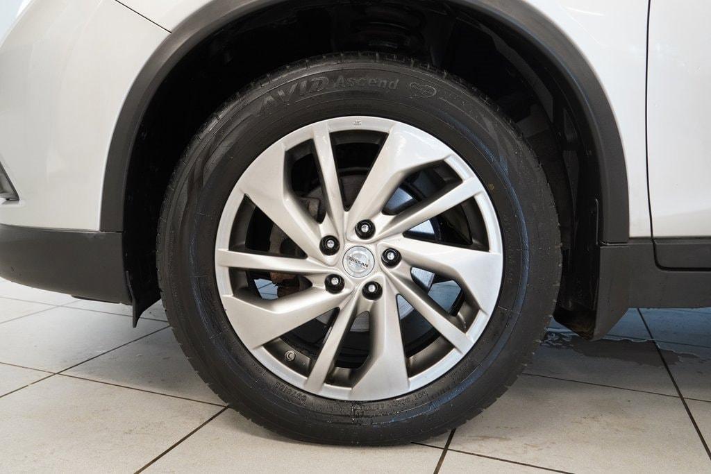 used 2014 Nissan Rogue car, priced at $11,900