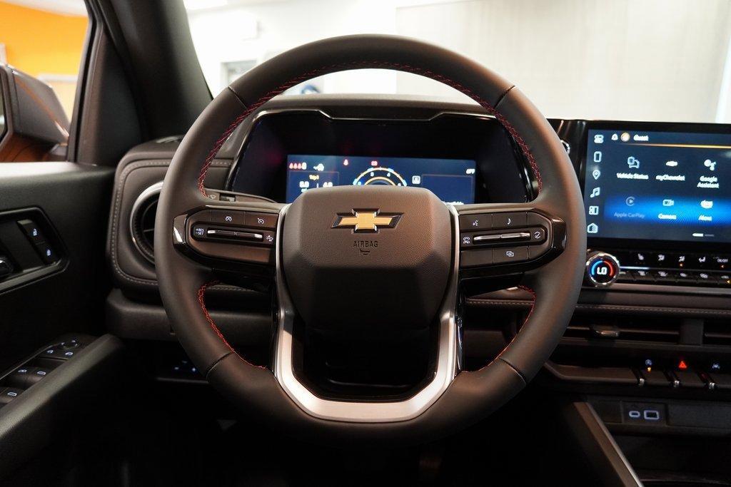 new 2025 Chevrolet Colorado car, priced at $35,995