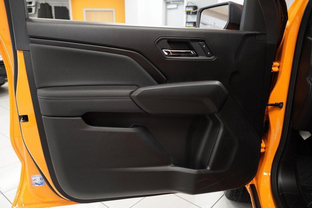 new 2025 Chevrolet Colorado car, priced at $35,995