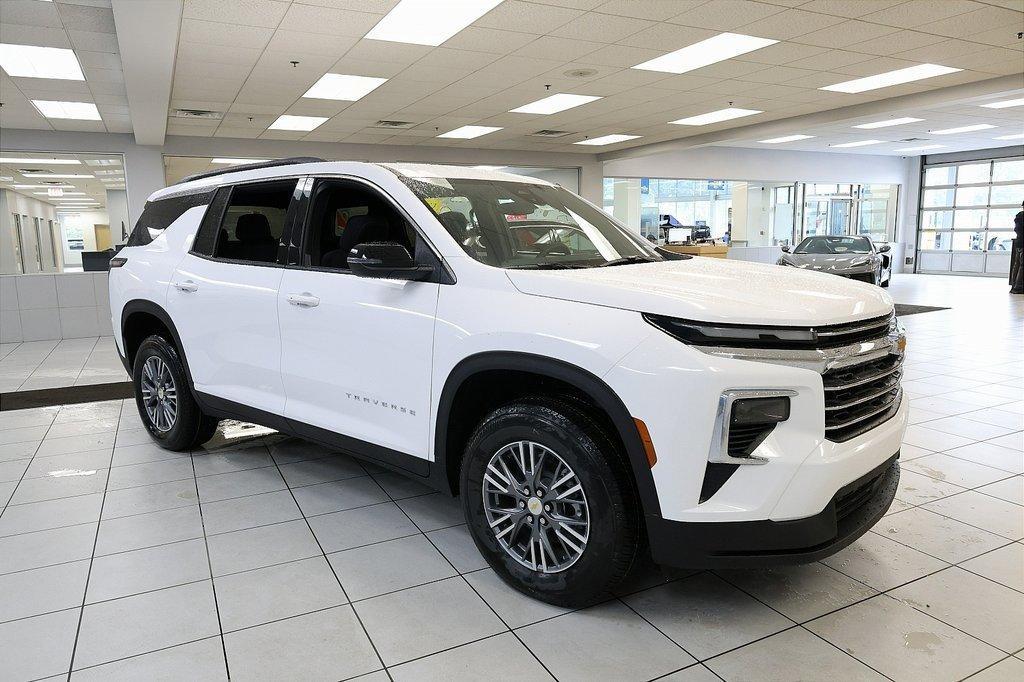 new 2026 Chevrolet Traverse car, priced at $41,390