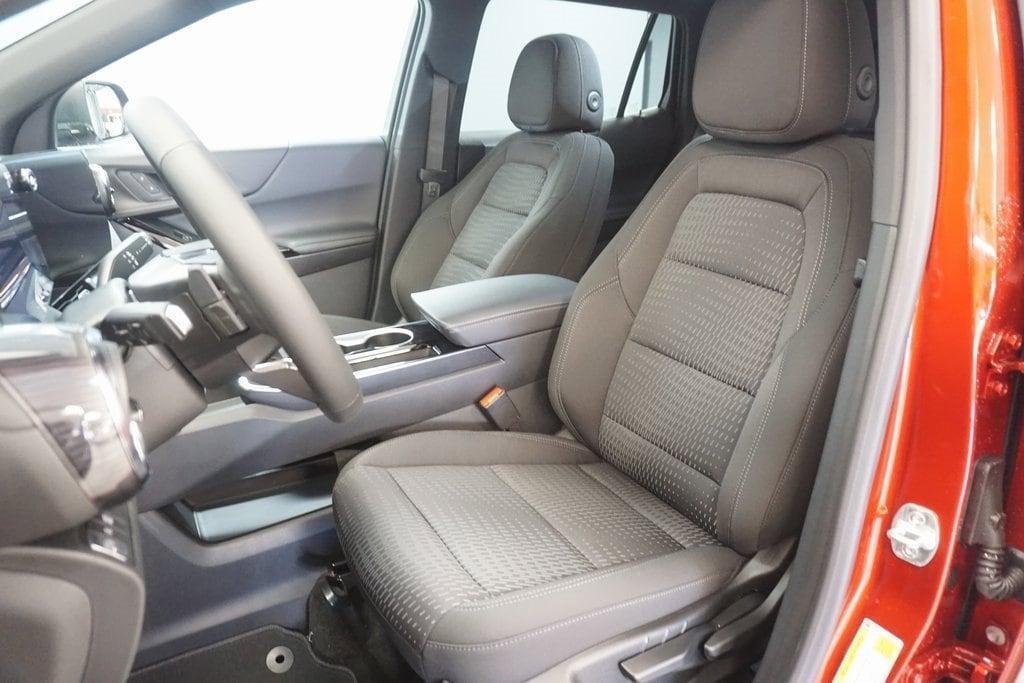 new 2025 Chevrolet Equinox car, priced at $30,995