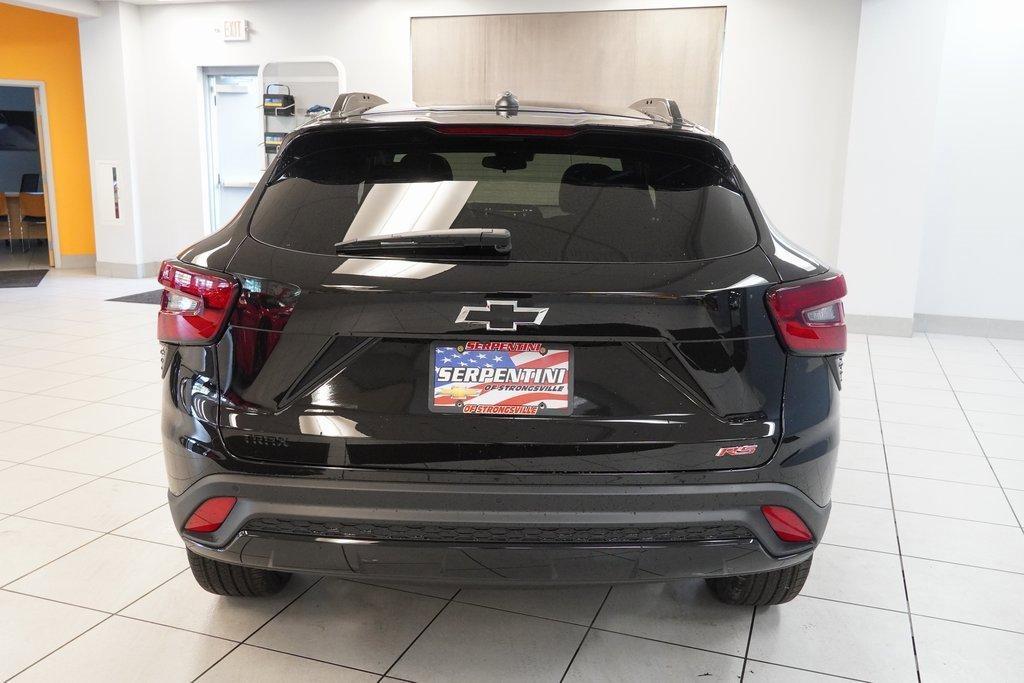 new 2025 Chevrolet Trax car, priced at $23,299