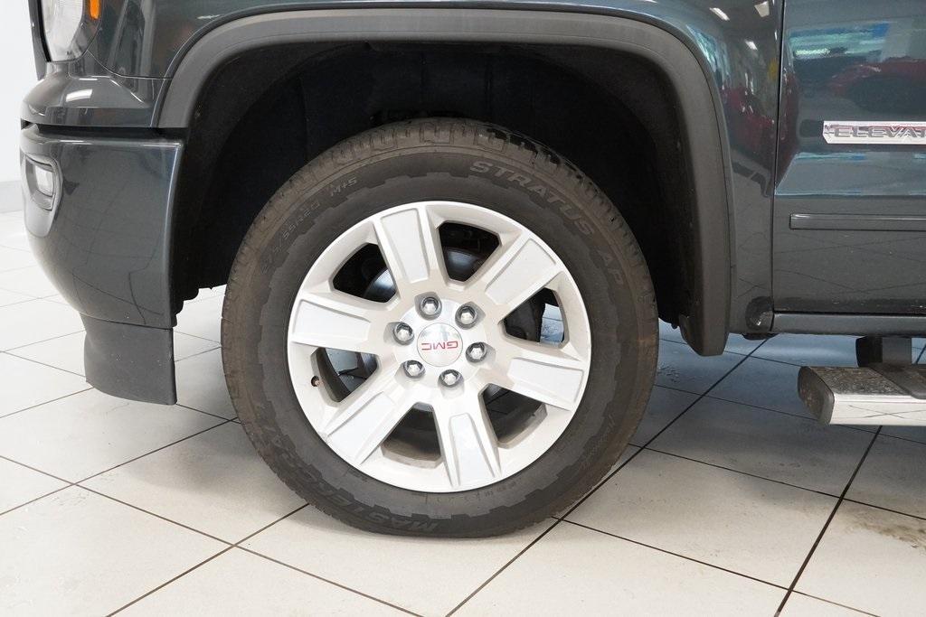 used 2018 GMC Sierra 1500 car, priced at $30,900