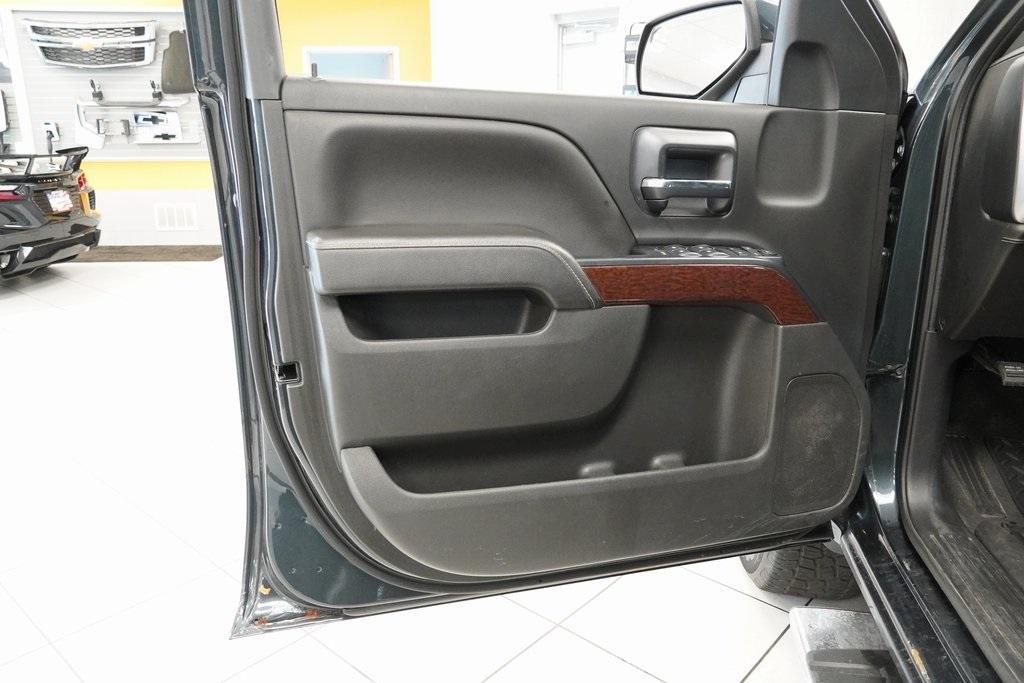 used 2018 GMC Sierra 1500 car, priced at $30,900