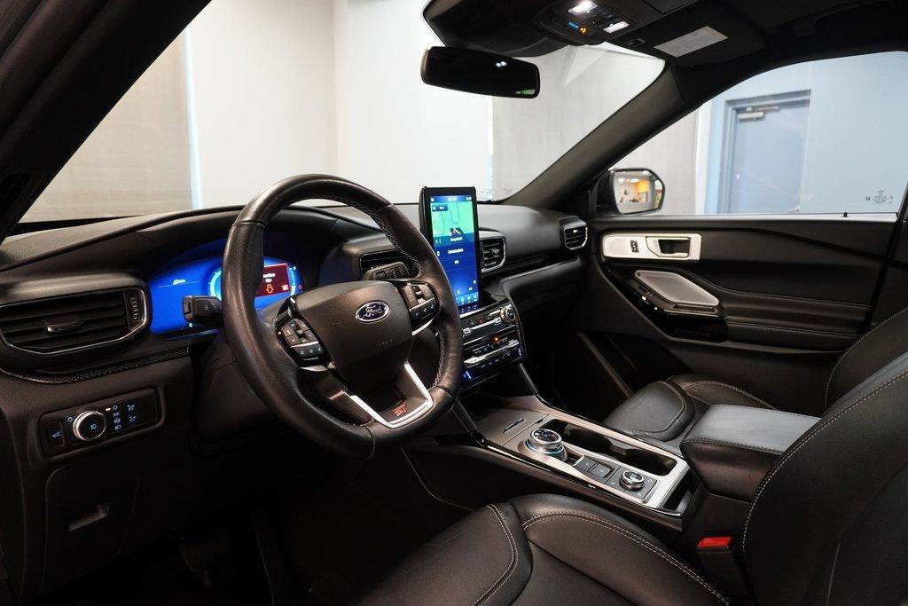 used 2022 Ford Explorer car, priced at $36,688
