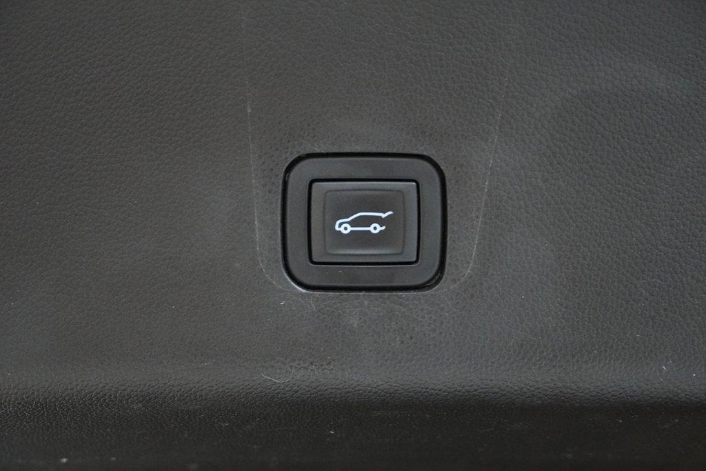 used 2019 Chevrolet Traverse car, priced at $23,700