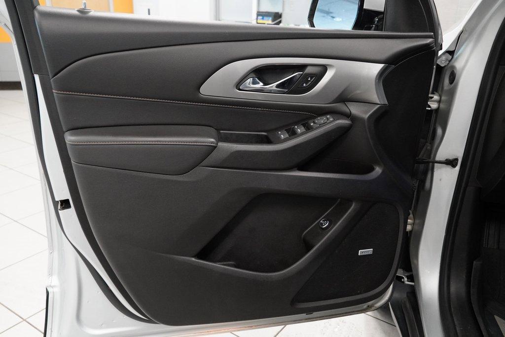 used 2019 Chevrolet Traverse car, priced at $23,700