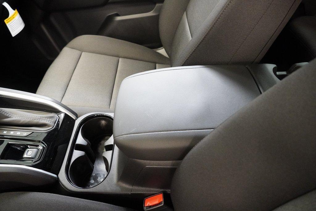 new 2025 Chevrolet Colorado car, priced at $33,109
