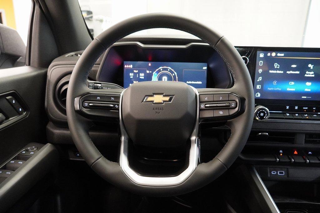 new 2025 Chevrolet Colorado car, priced at $33,109