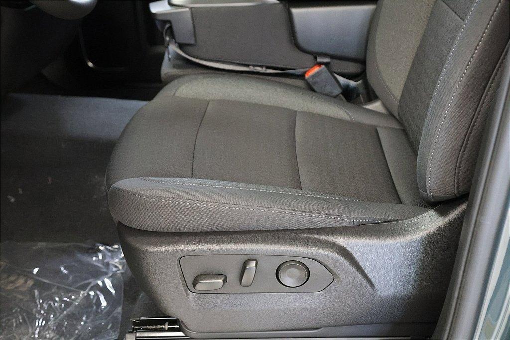 new 2025 Chevrolet Silverado 1500 car, priced at $40,245