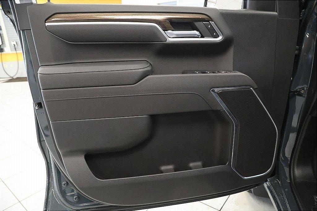 new 2025 Chevrolet Silverado 1500 car, priced at $40,245