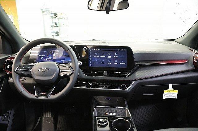 new 2026 Chevrolet Equinox car, priced at $33,395