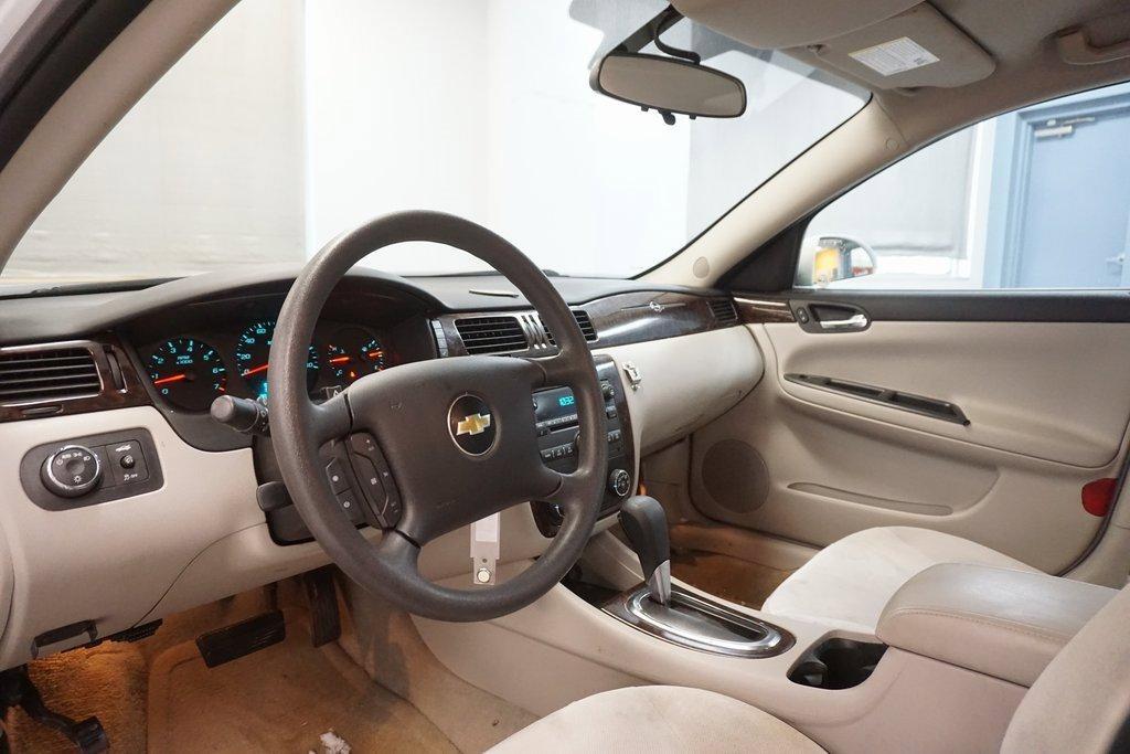 used 2014 Chevrolet Impala Limited car, priced at $9,700