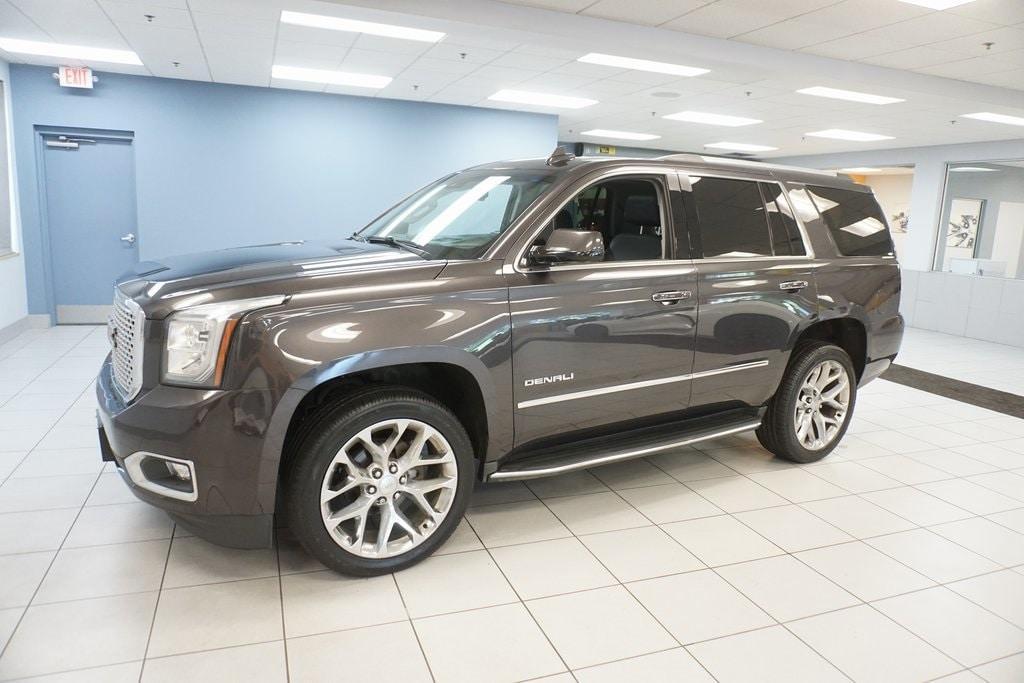 used 2017 GMC Yukon car, priced at $28,800