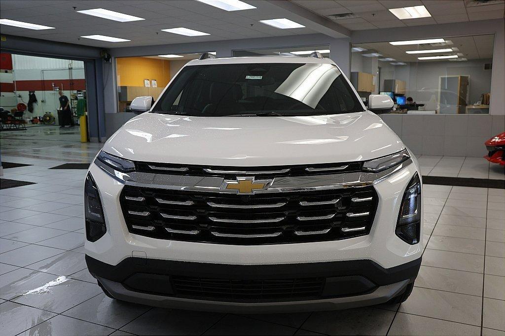 new 2026 Chevrolet Equinox car, priced at $34,109