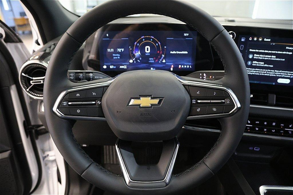 new 2026 Chevrolet Equinox car, priced at $34,109