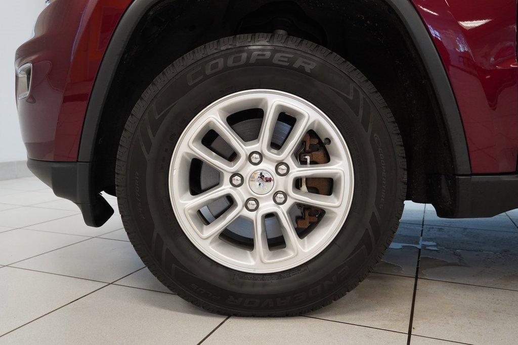 used 2018 Jeep Grand Cherokee car, priced at $13,900