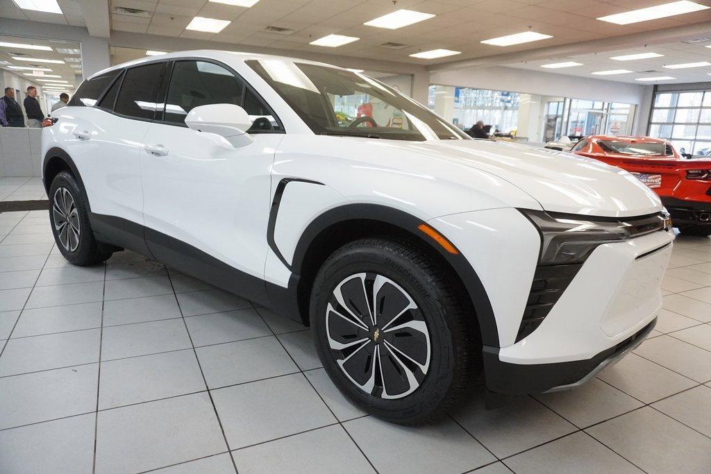 new 2025 Chevrolet Blazer EV car, priced at $47,101