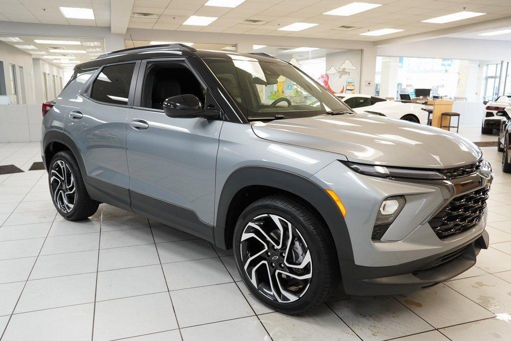 new 2025 Chevrolet TrailBlazer car, priced at $26,995