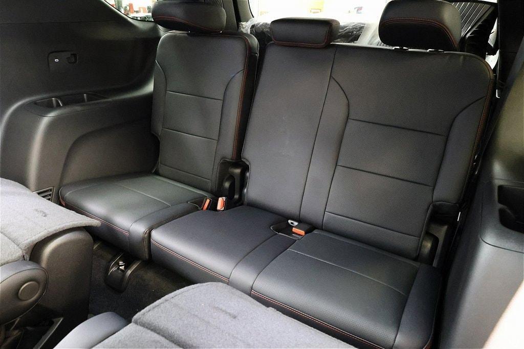 new 2026 Chevrolet Traverse car, priced at $58,609