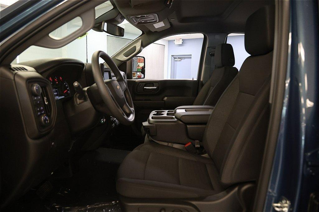 new 2025 Chevrolet Silverado 2500 car, priced at $51,499