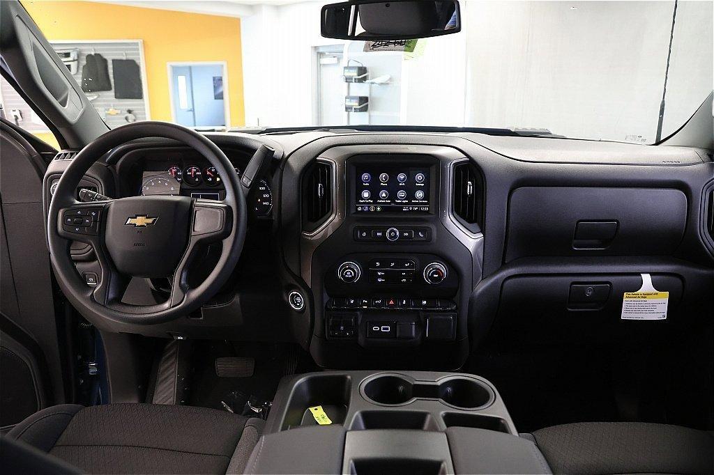 new 2025 Chevrolet Silverado 2500 car, priced at $51,499