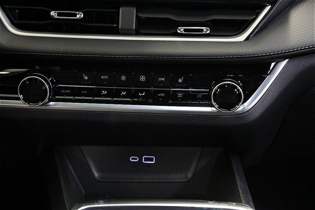 new 2026 Chevrolet Equinox car, priced at $31,395