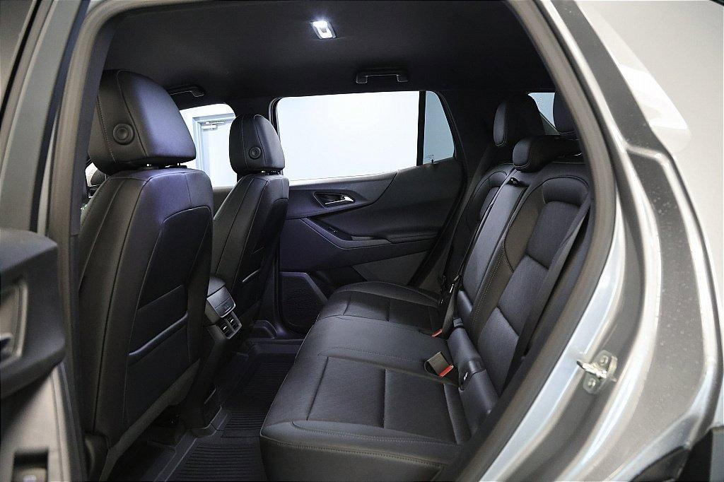 new 2026 Chevrolet Equinox car, priced at $31,395