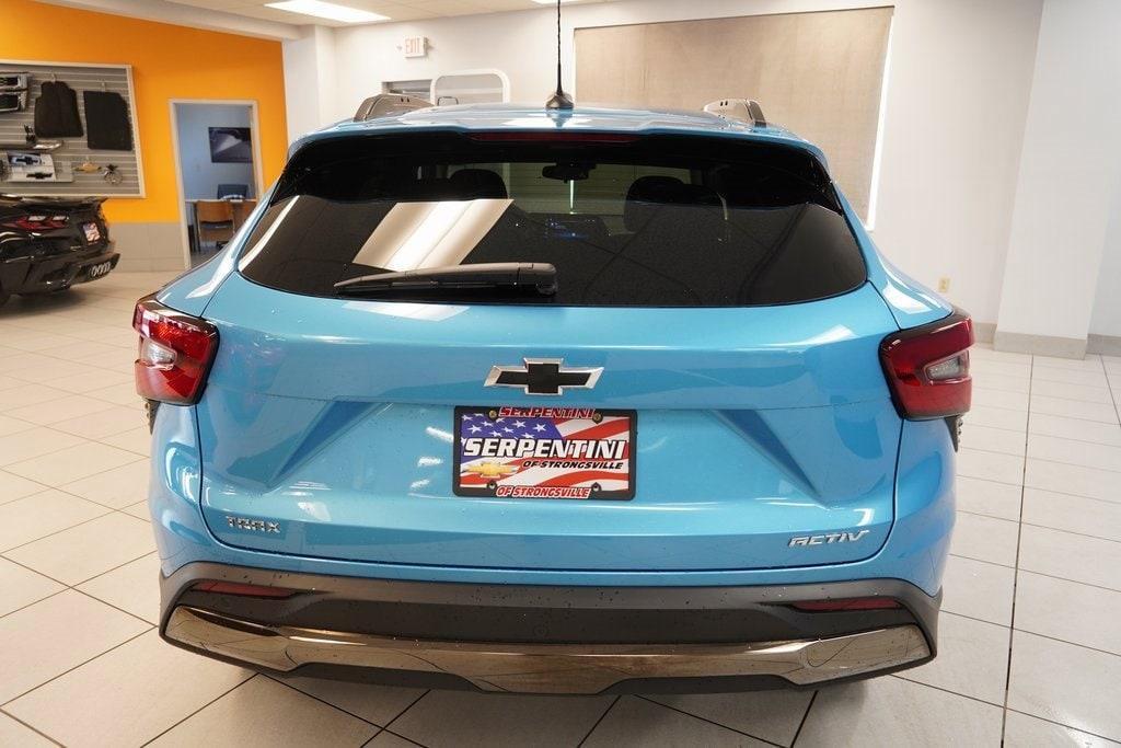 new 2025 Chevrolet Trax car, priced at $23,887