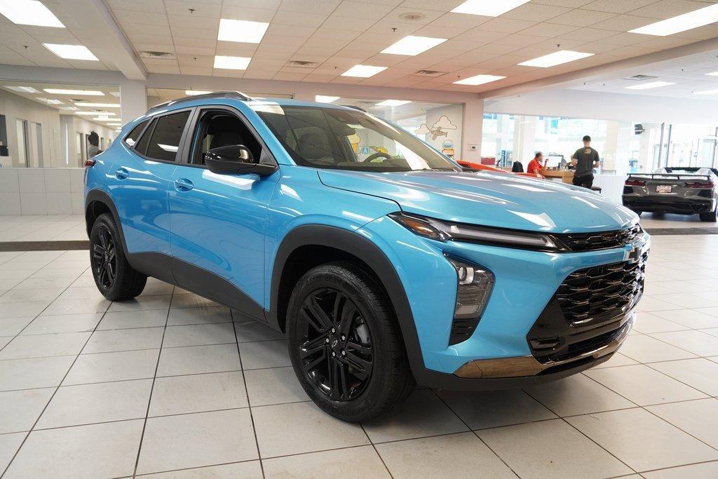 new 2025 Chevrolet Trax car, priced at $23,887